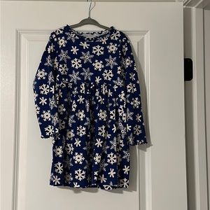 Snowflake dress in blue